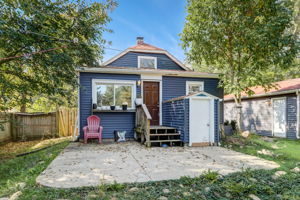 Crocus Rd-032