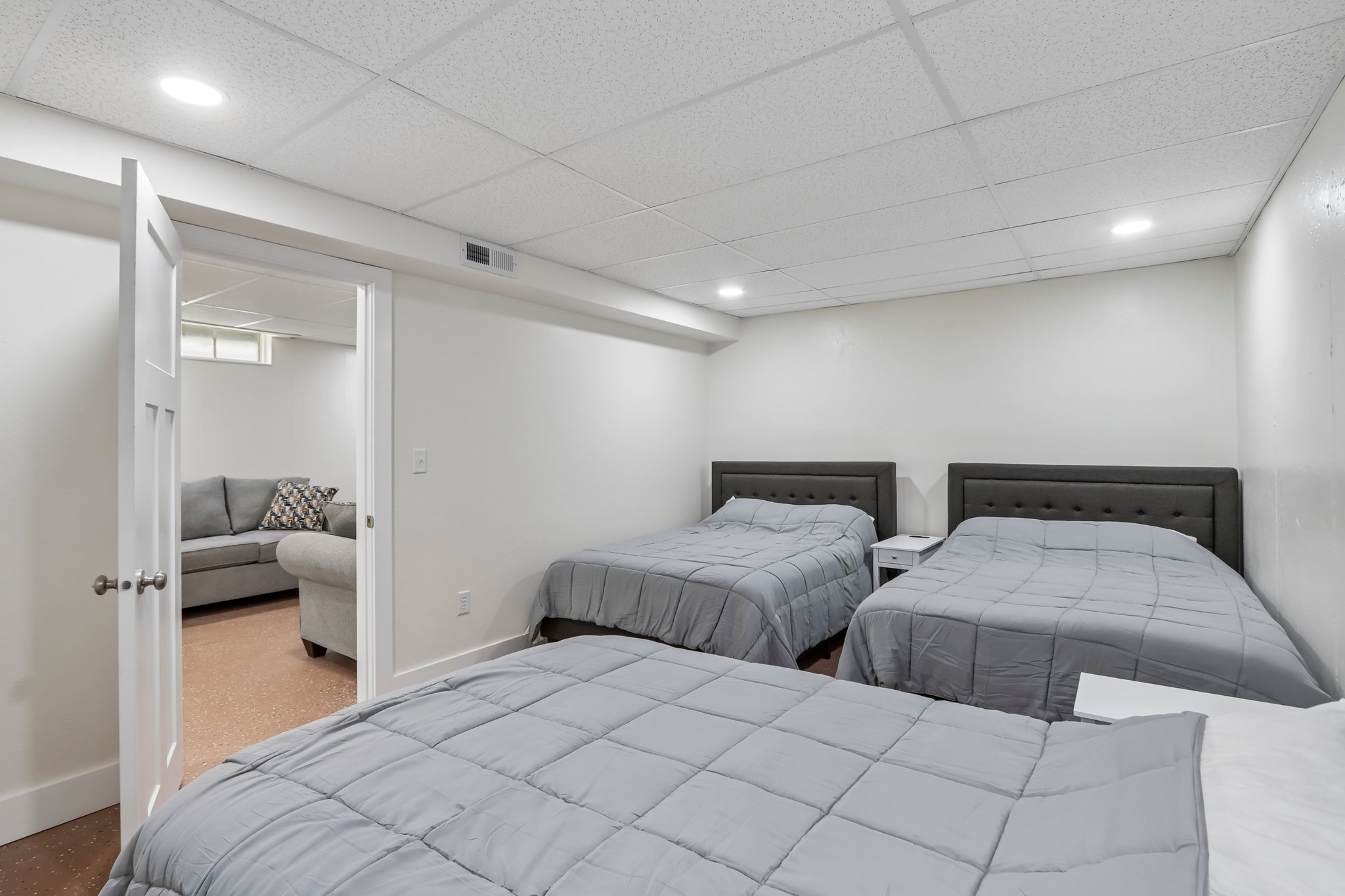 W11435 County Rd AW-S2807-037.jpg