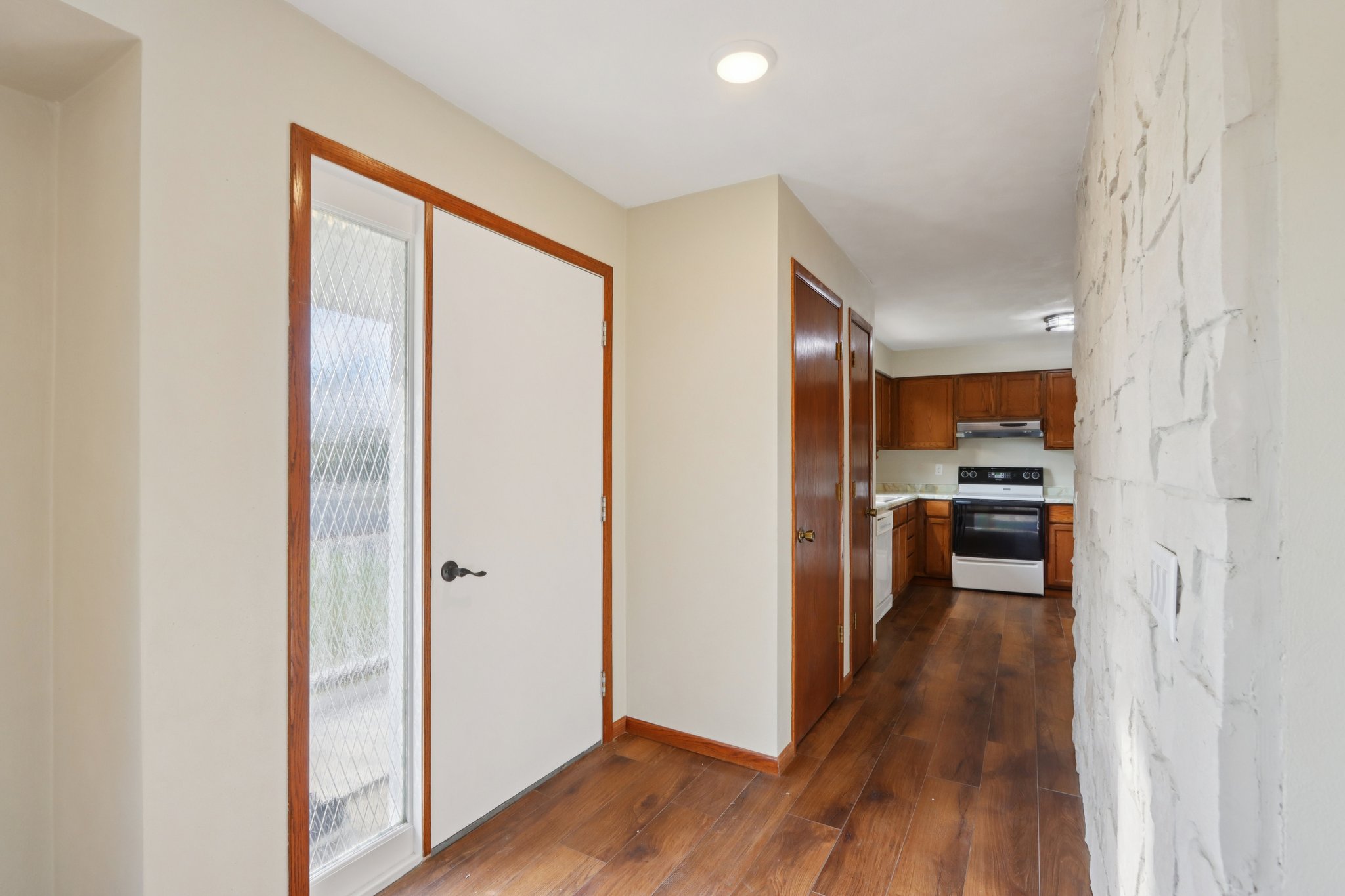 W1152 Fox Rd-S2910-005.jpg