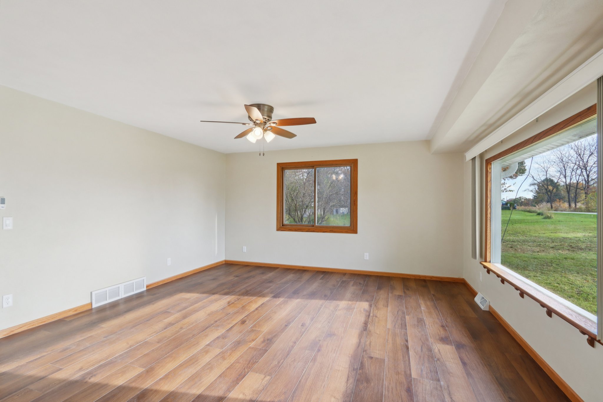 W1152 Fox Rd-S2910-011.jpg