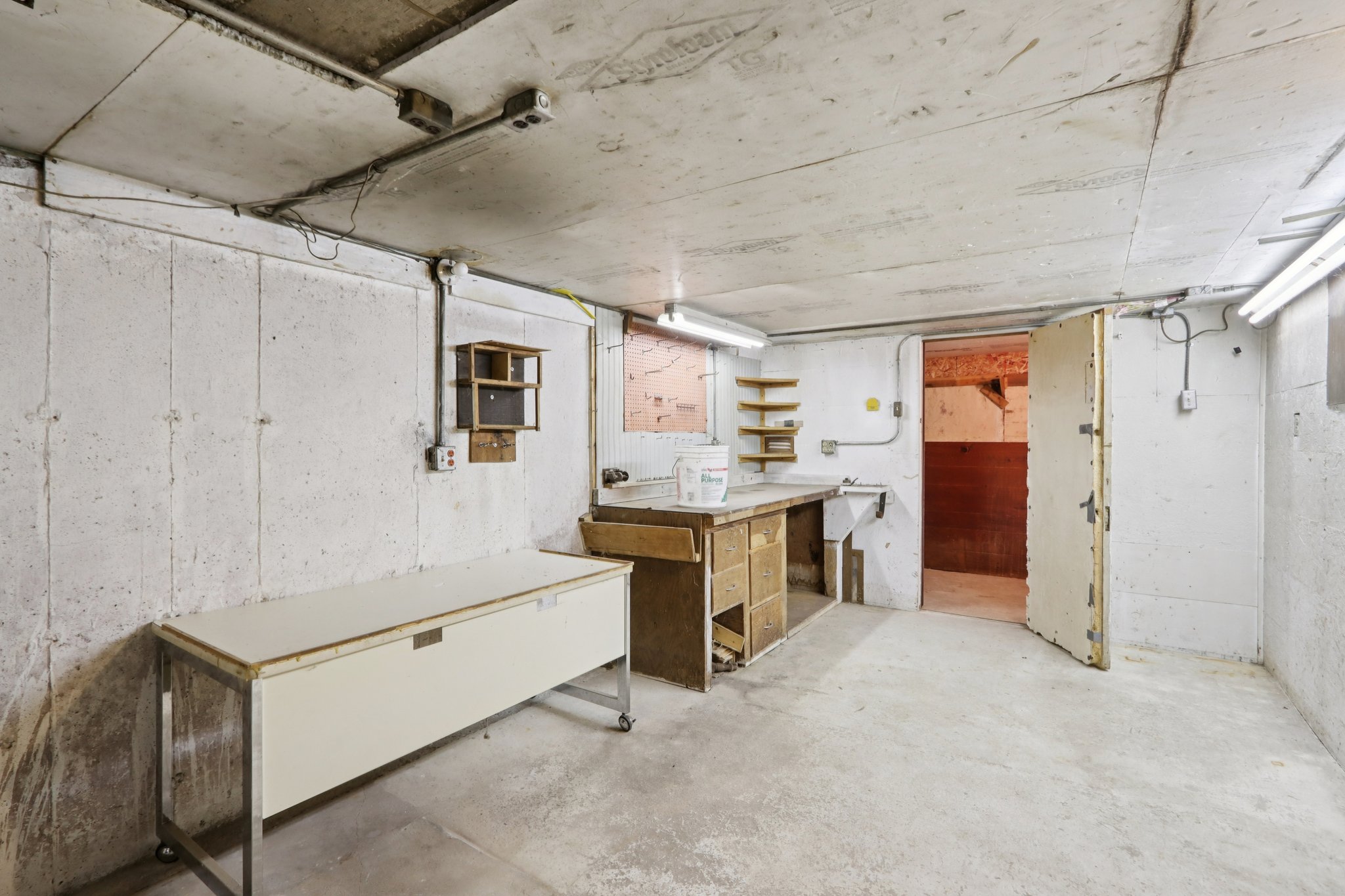 W1152 Fox Rd-S2910-045.jpg