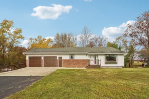 W1152 Fox Rd-S2910-001.jpg