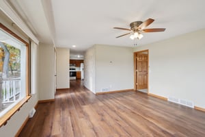 W1152 Fox Rd-S2910-010.jpg