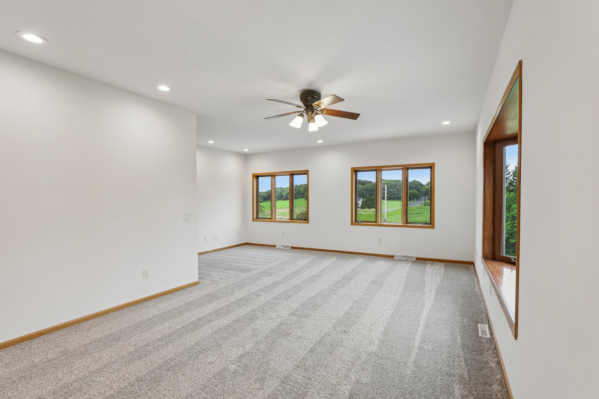 W12242 W Clarkson Rd-S2607-024.jpg