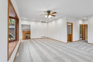 W12242 W Clarkson Rd-S2607-025.jpg