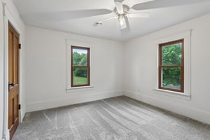 W12242 W Clarkson Rd-S2607-040.jpg