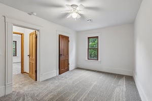 W12242 W Clarkson Rd-S2607-043.jpg