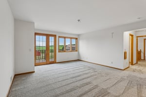 W12242 W Clarkson Rd-S2607-048.jpg