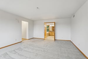 W12242 W Clarkson Rd-S2607-049.jpg