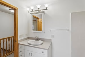 W12242 W Clarkson Rd-S2607-057.jpg