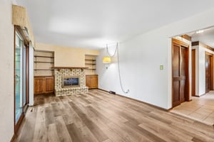 W167N10425 Bridle Path-S2608-017.jpg