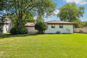 W167N10425 Bridle Path-S2608-048.jpg
