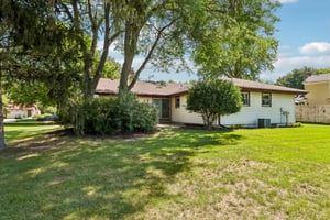 W167N10425 Bridle Path-S2608-049.jpg