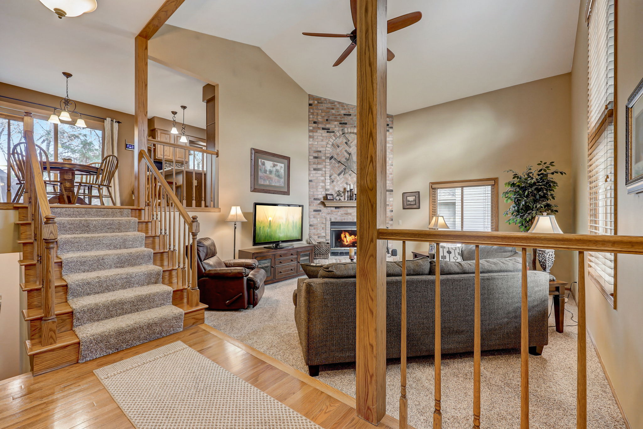 Foxwood Ln -012