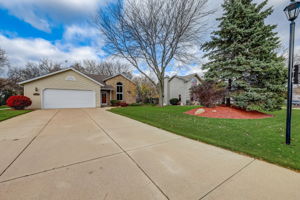Foxwood Ln -002