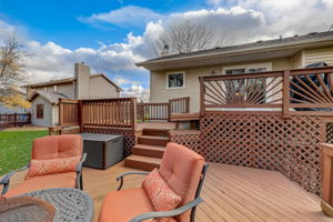 Foxwood Ln -065