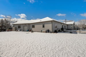 N Pole Ln-049