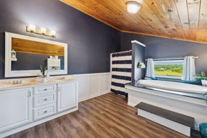 17_Interior
