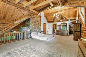 Photo 44