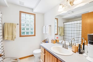 W7952 County Rd B-S1909-030.jpg