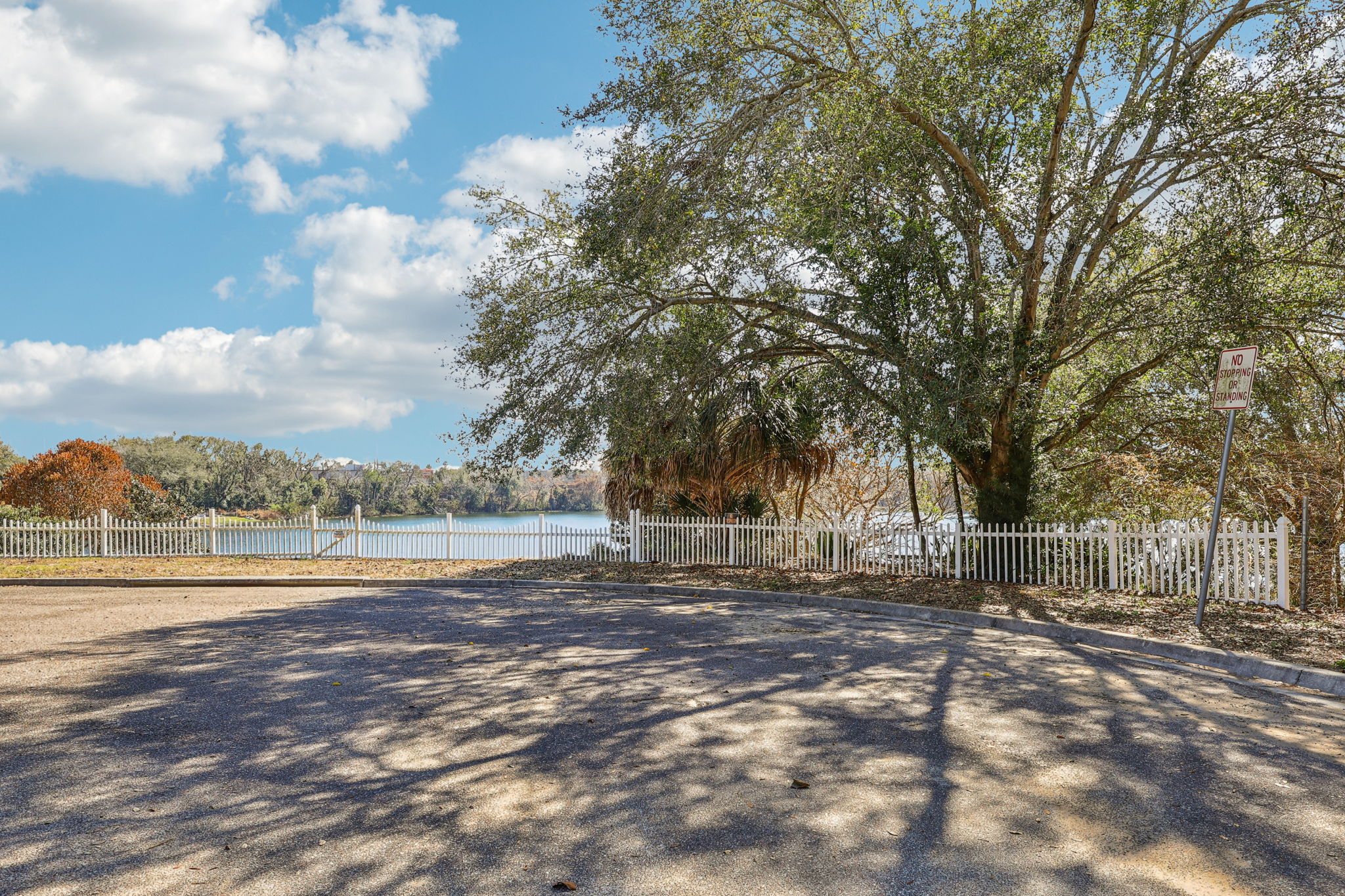 Westmoreland Ave-S2602-002