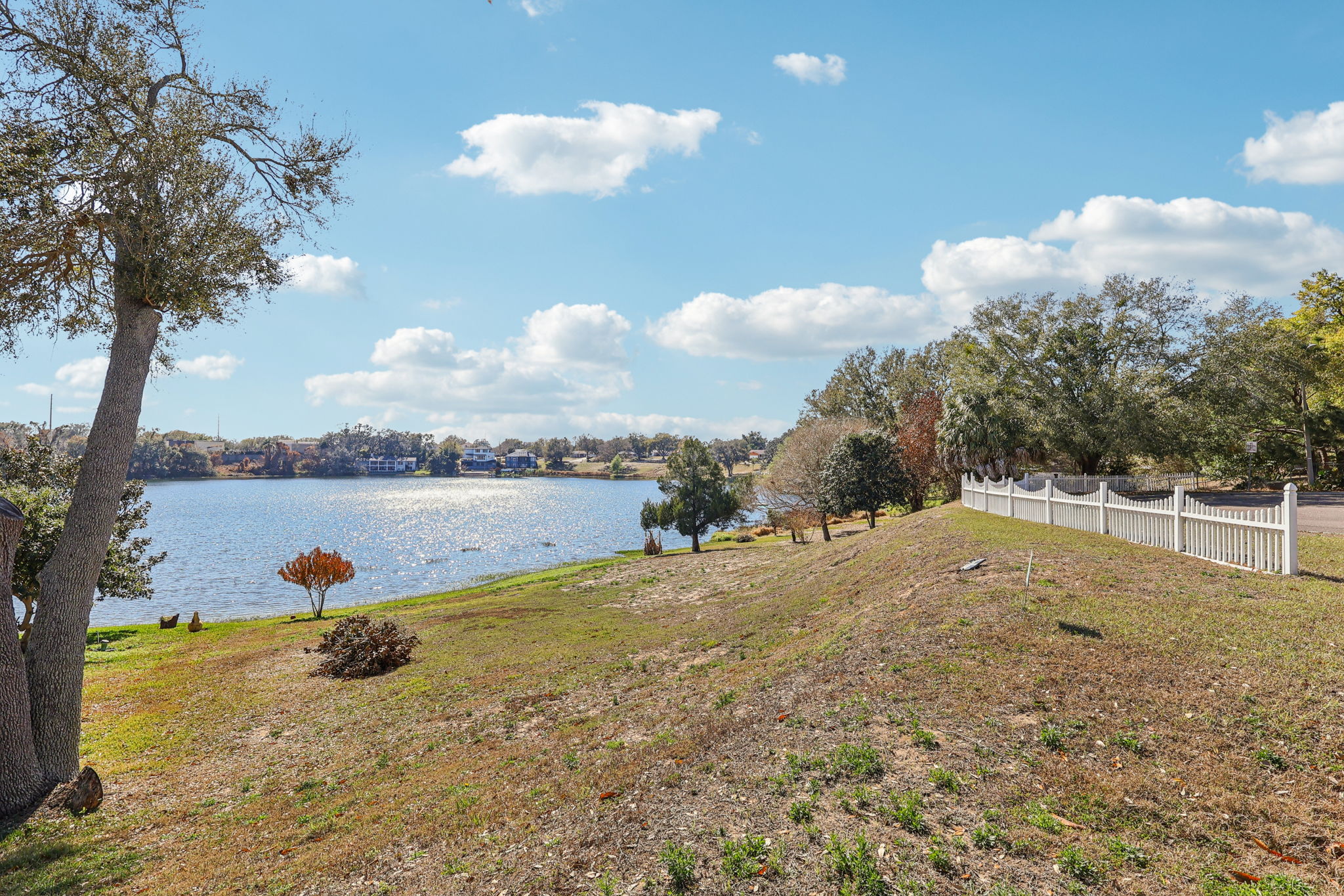 Westmoreland Ave-S2602-013