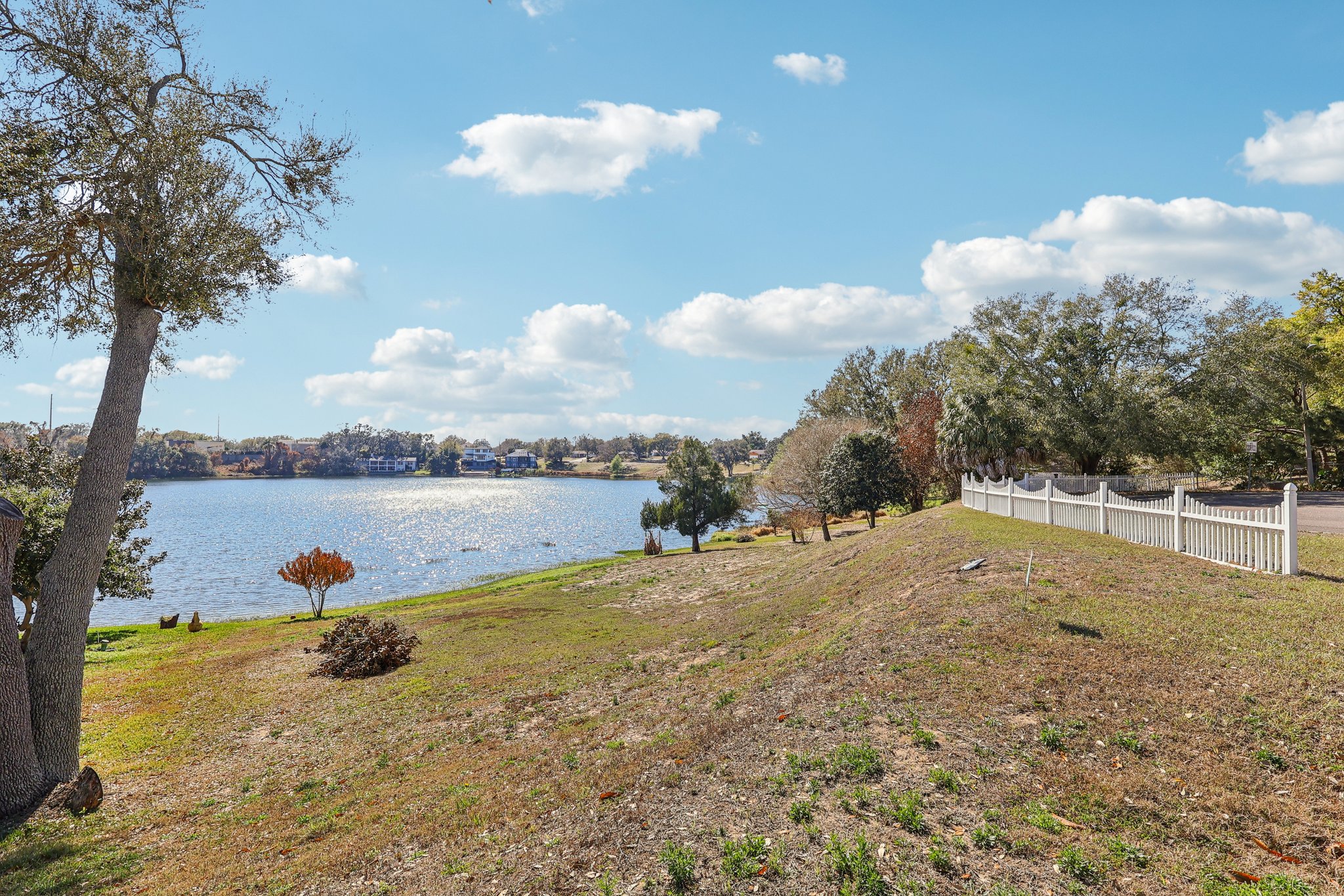 Westmoreland Ave-S2702-013r.jpg