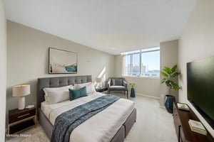 17_8d35a6b2-abfd-44fe-a57b-9ff2be67b4f8 virtually staged.jpeg